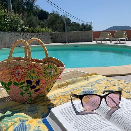 דירות לה ספציה Pool House מראה חיצוני תמונה
