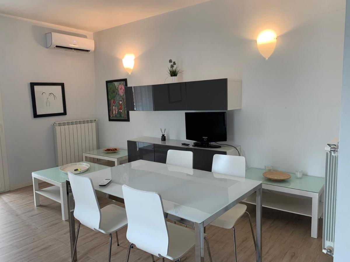 דירות לה ספציה Pool House מראה חיצוני תמונה